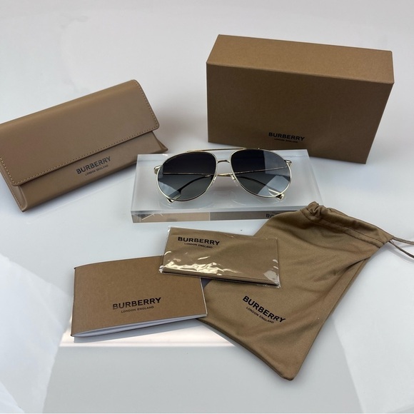 Burberry Gold Aviators with signature color detail on arms - Picture 6 of 6